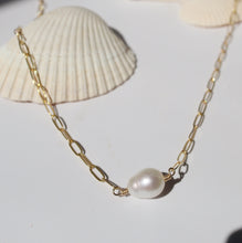 Load image into Gallery viewer, Chesapeake Necklace
