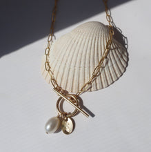 Load image into Gallery viewer, Pearl Inlet Necklace
